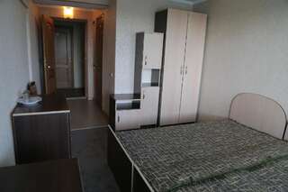 Отель Гостиница Аист Тирасполь Двухместный номер с 2 отдельными кроватями и балконом-13